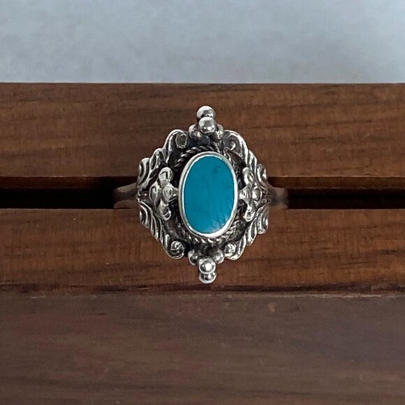 Sterling Silver 925 Scrollwork Oval Faux Turquoise Tapered Shank Ring Sz 7.5 - Picture 6 of 16